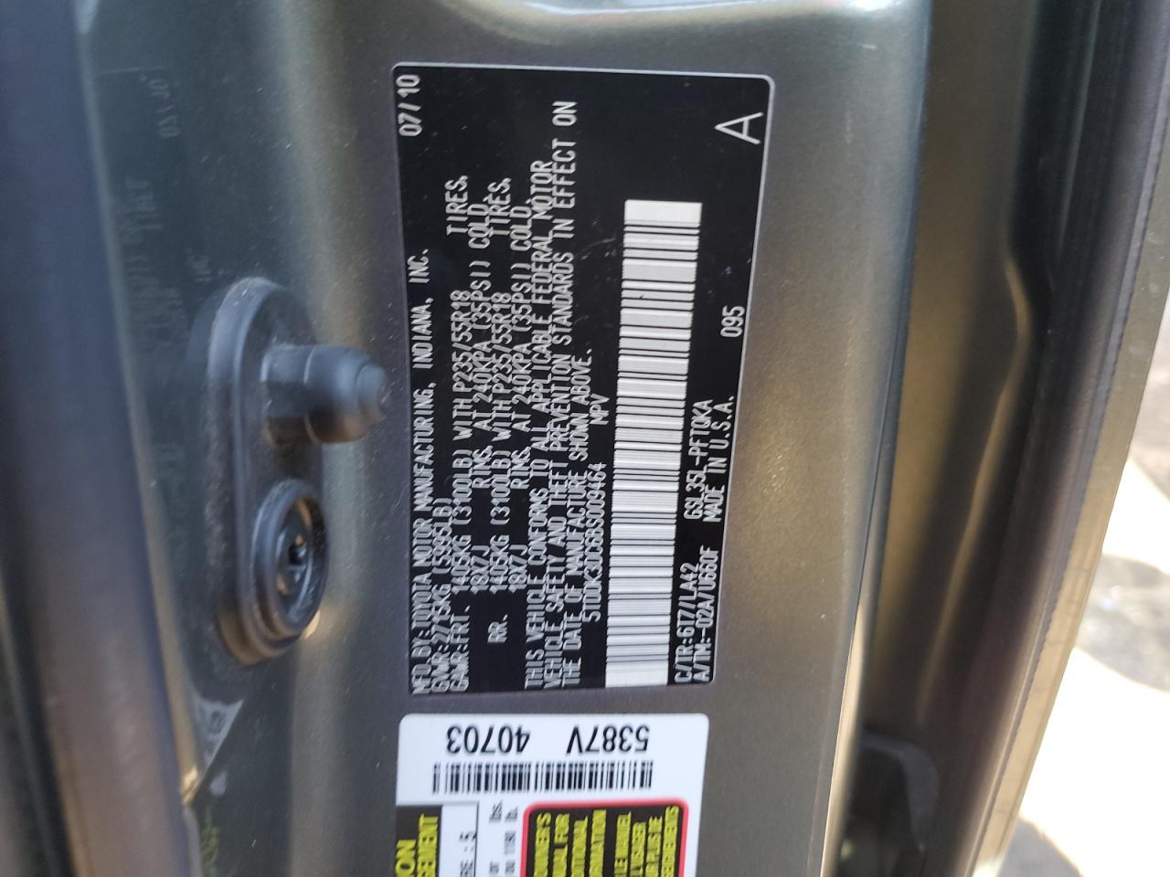 2011 Toyota Sienna VIN 5TDDK3DC6BS009464 Copart auction photo, rear end damage thumbnail 13