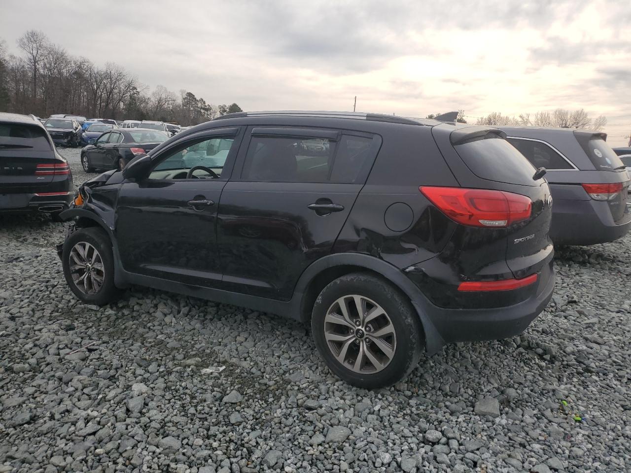 2014 KIA Sportage VIN KNDPB3AC6E7581652 Copart auction photo, front end / rear end damage thumbnail 2