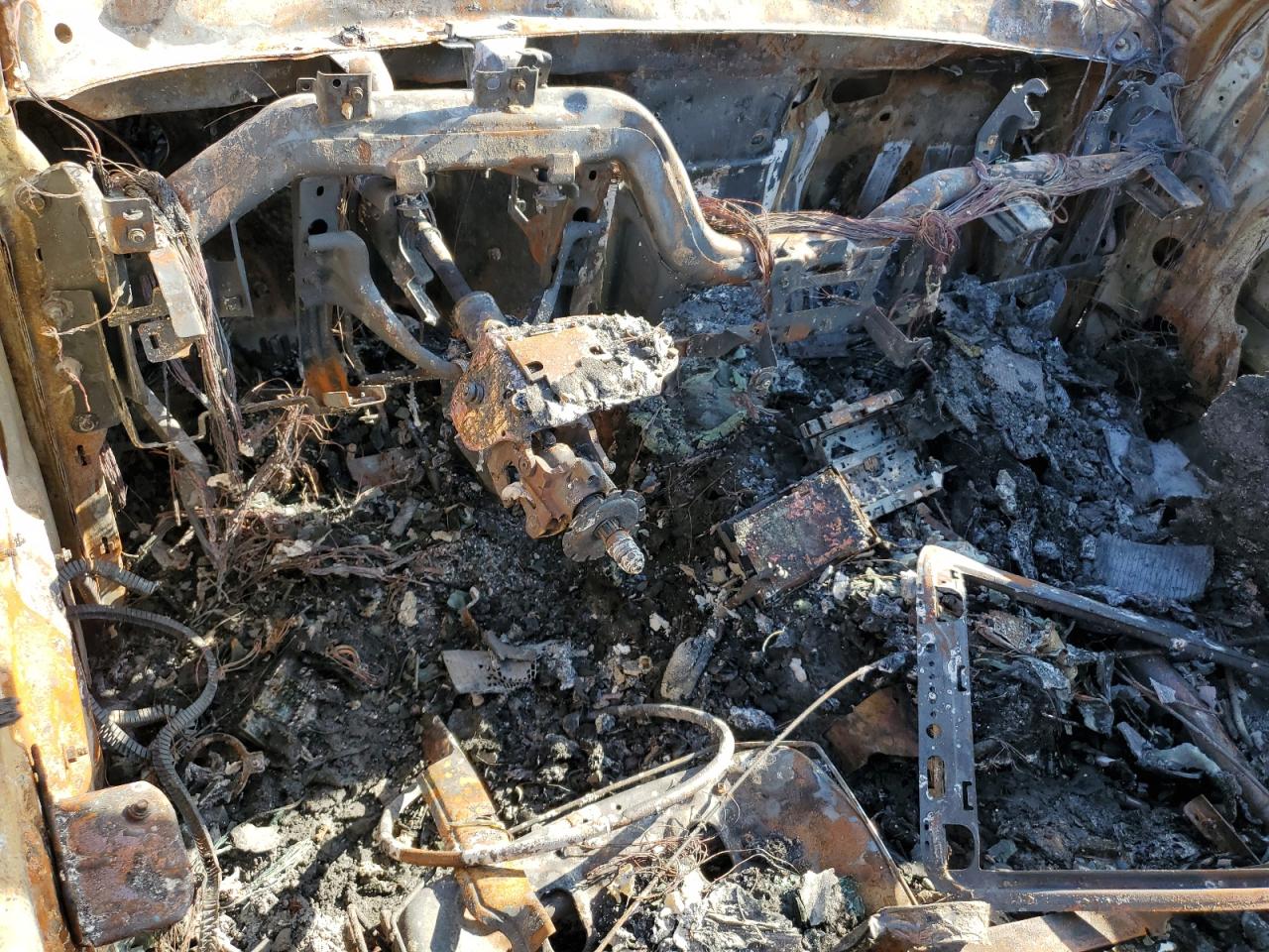2019 Chevrolet Silverado VIN 1GC1KTEY4KF110600 Copart auction photo, burn damage thumbnail 8