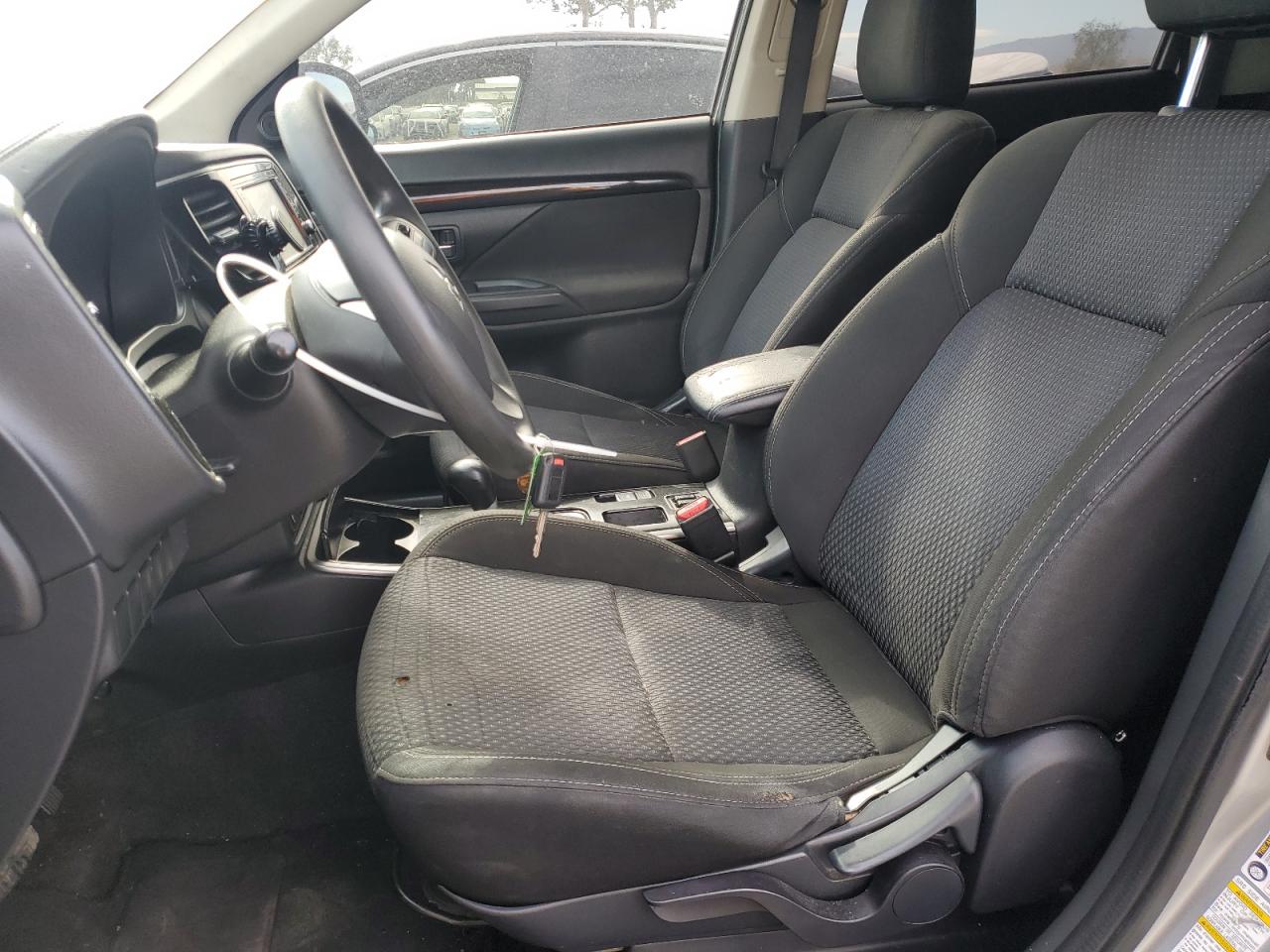 2019 Mitsubishi Outlander VIN JA4AD2A31KZ017573 Copart auction photo, all over damage thumbnail 7