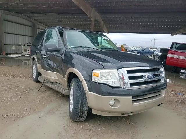 2012 Ford Expedition VIN 1FMJU1H57CEF40608 Copart auction photo, side / minor dent/scratches damage thumbnail 12