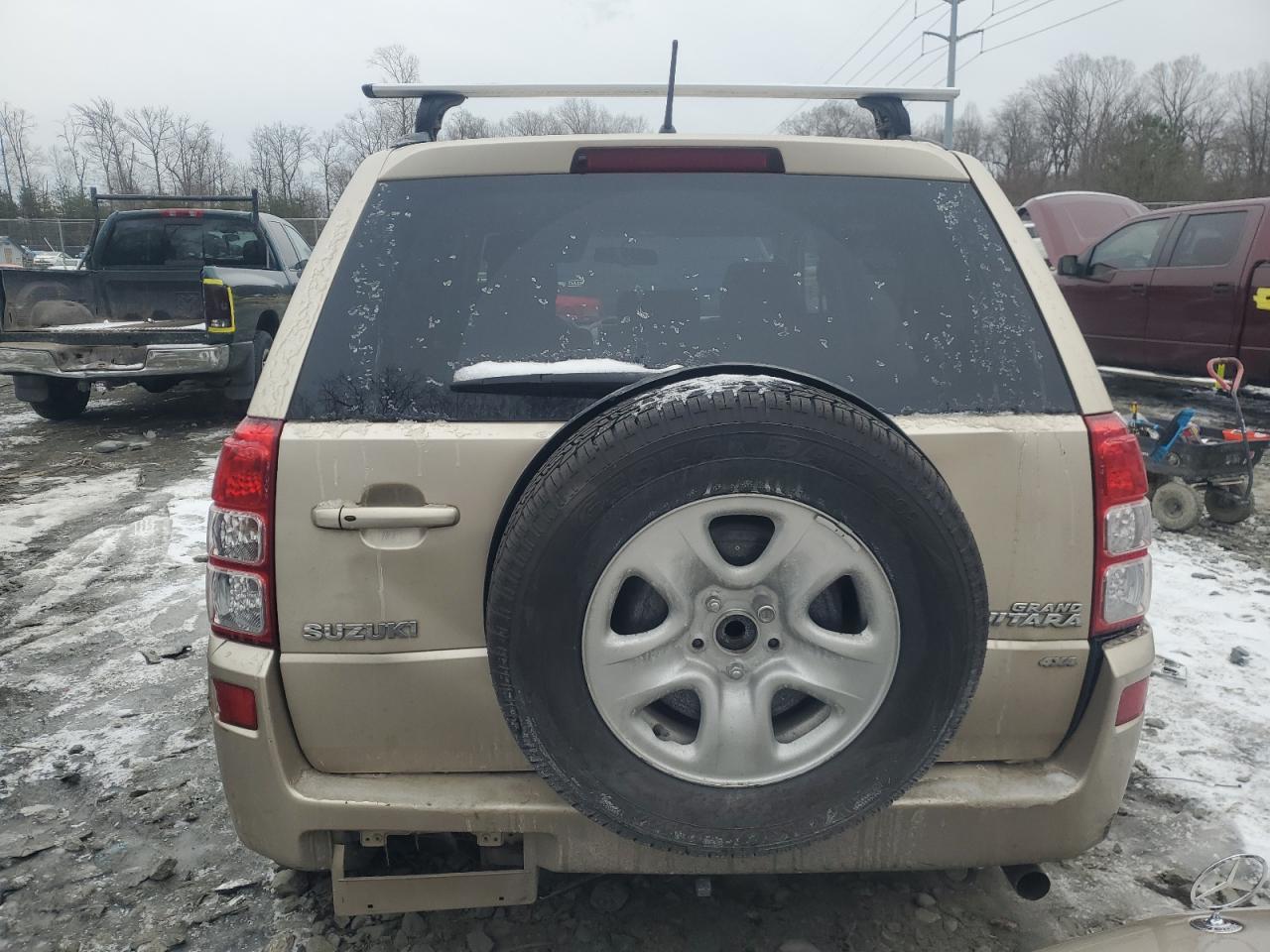 2006 Suzuki Grand Vitara VIN JS3TD944164100730 Copart auction photo, rear end damage thumbnail 6