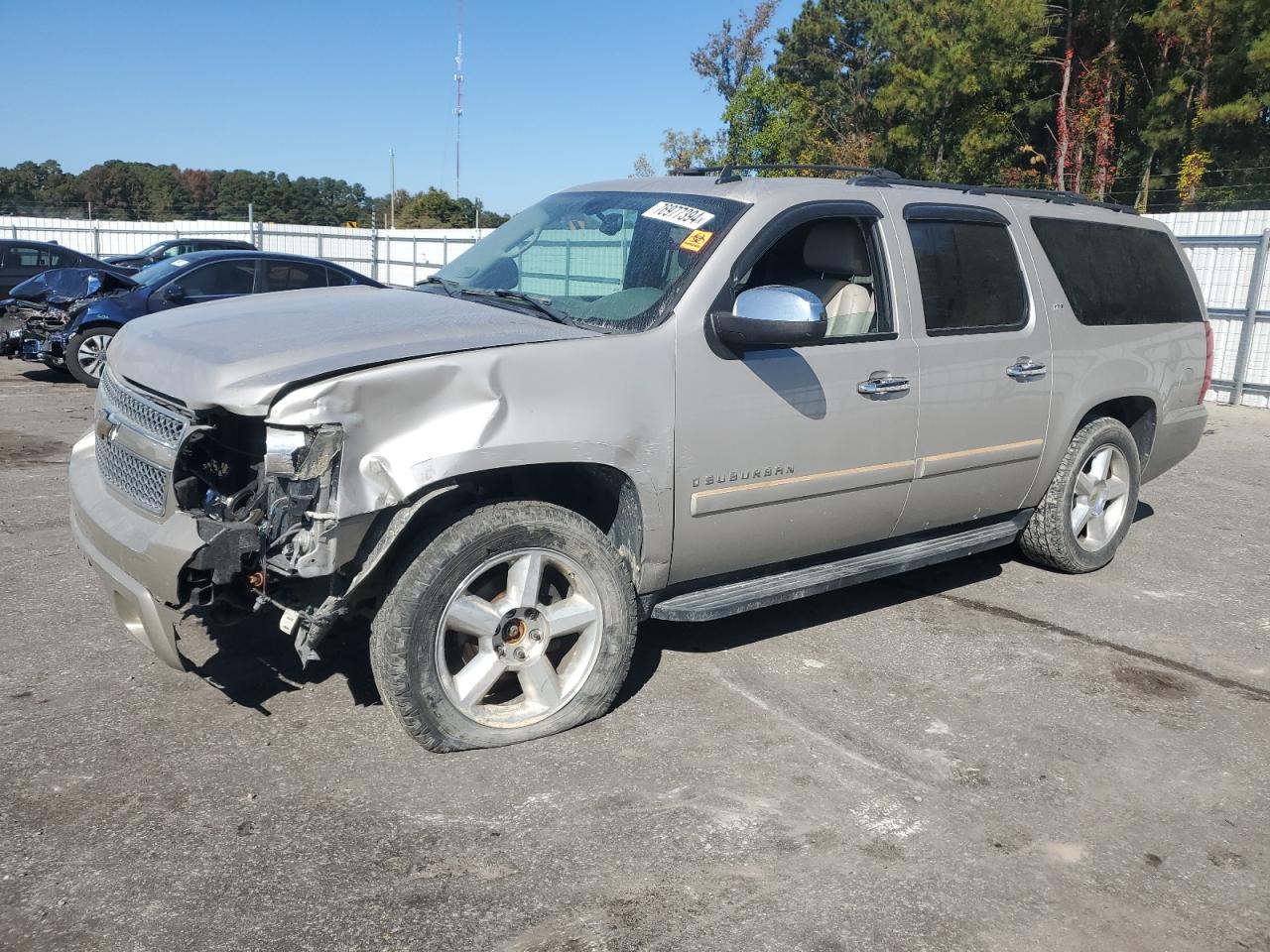 2008 Chevrolet Suburban VIN 1GNFK16318R142173