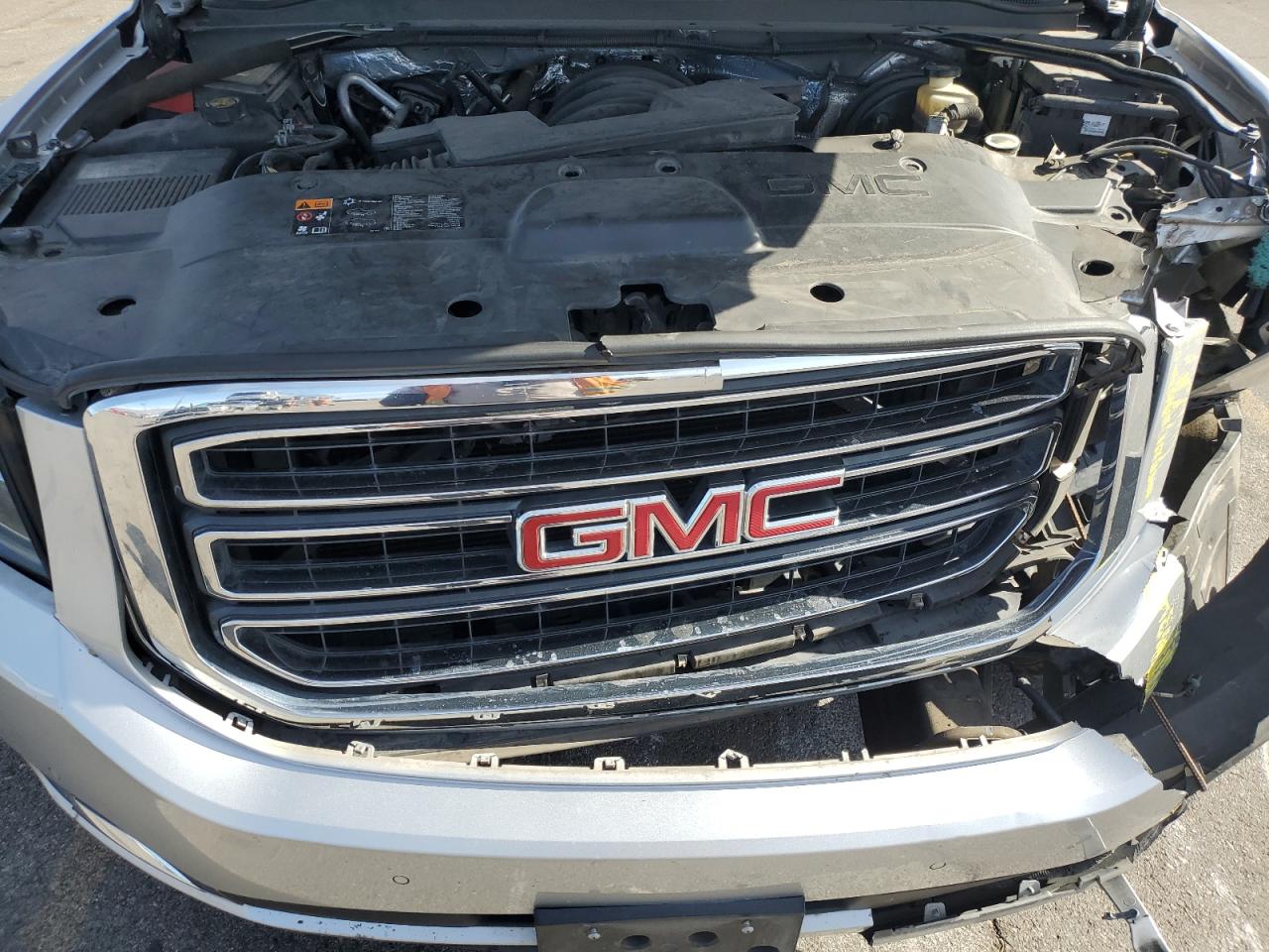 2016 GMC Yukon VIN 1GKS1BKC3GR184949 Copart auction photo, front end damage thumbnail 14