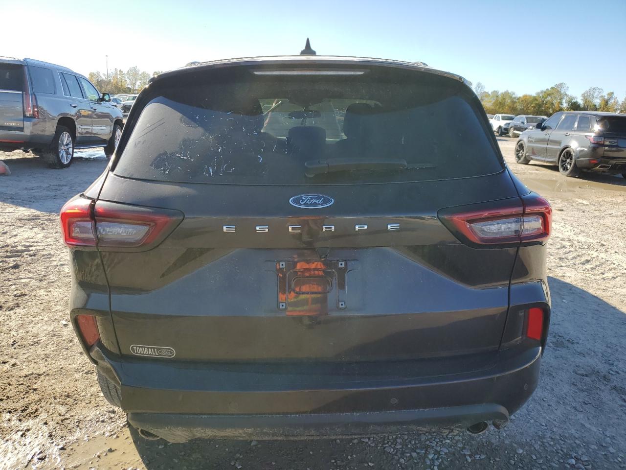 2023 Ford Escape VIN 1FMCU0MN0PUB18166 Copart auction photo, front end / all over damage thumbnail 6