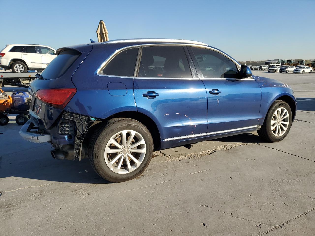 2014 Audi Q5 VIN WA1LFAFP1EA099395 Copart auction photo, rear end / front end damage thumbnail 3