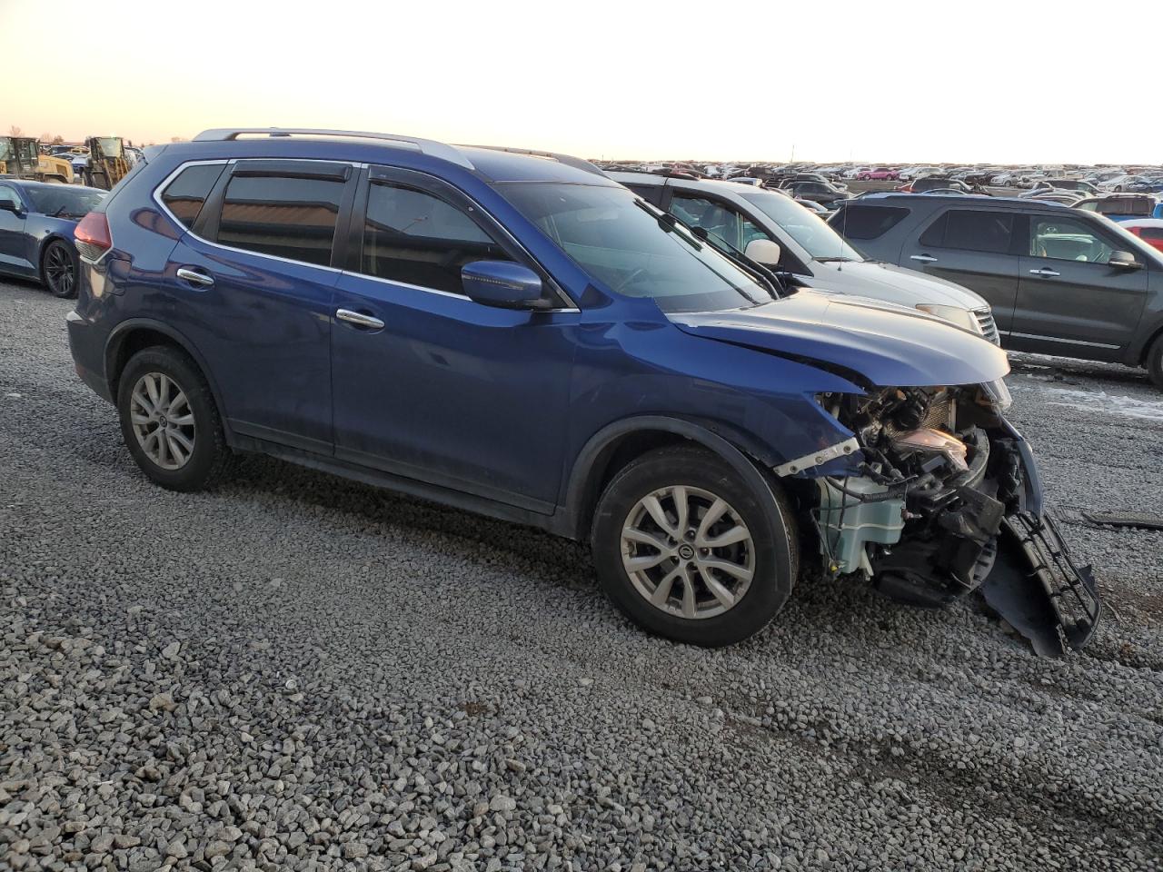 2018 Nissan Rogue VIN KNMAT2MTXJP507797 Copart auction photo, front end damage thumbnail 4