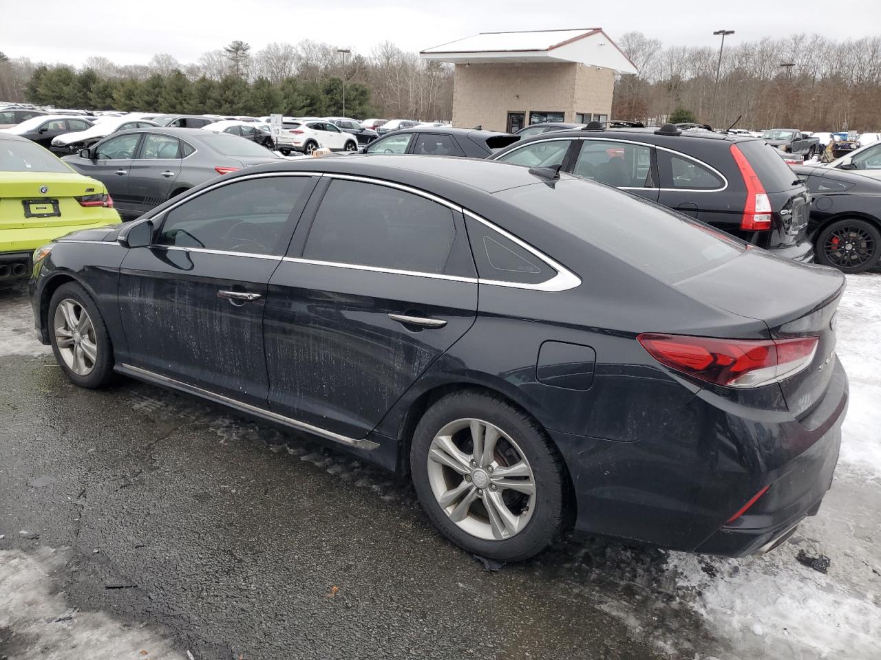 2018 Hyundai Sonata VIN 5NPE34AF8JH713904 Copart auction photo, front end damage thumbnail 2