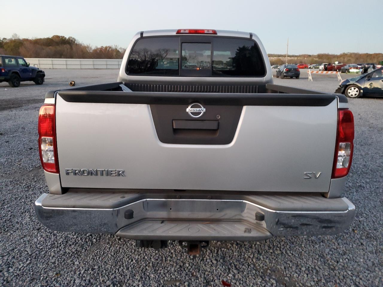 2016 Nissan Navara (Frontier) VIN 1N6AD0ER9GN784754 Copart auction photo, front end damage thumbnail 6