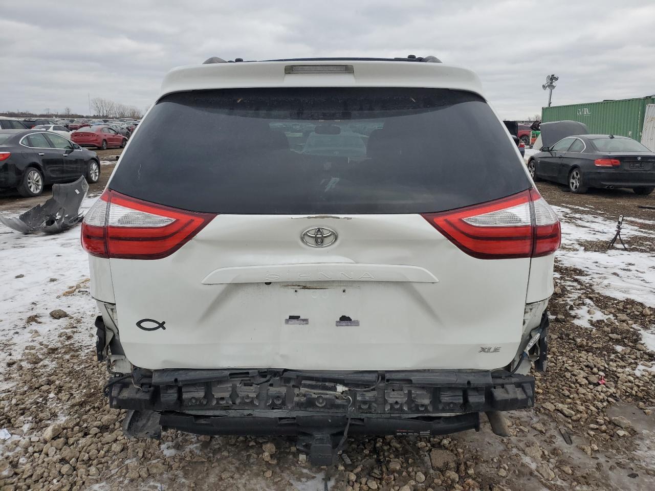 2015 Toyota Sienna VIN 5TDYK3DC7FS657936 Copart auction photo, rear end damage thumbnail 6