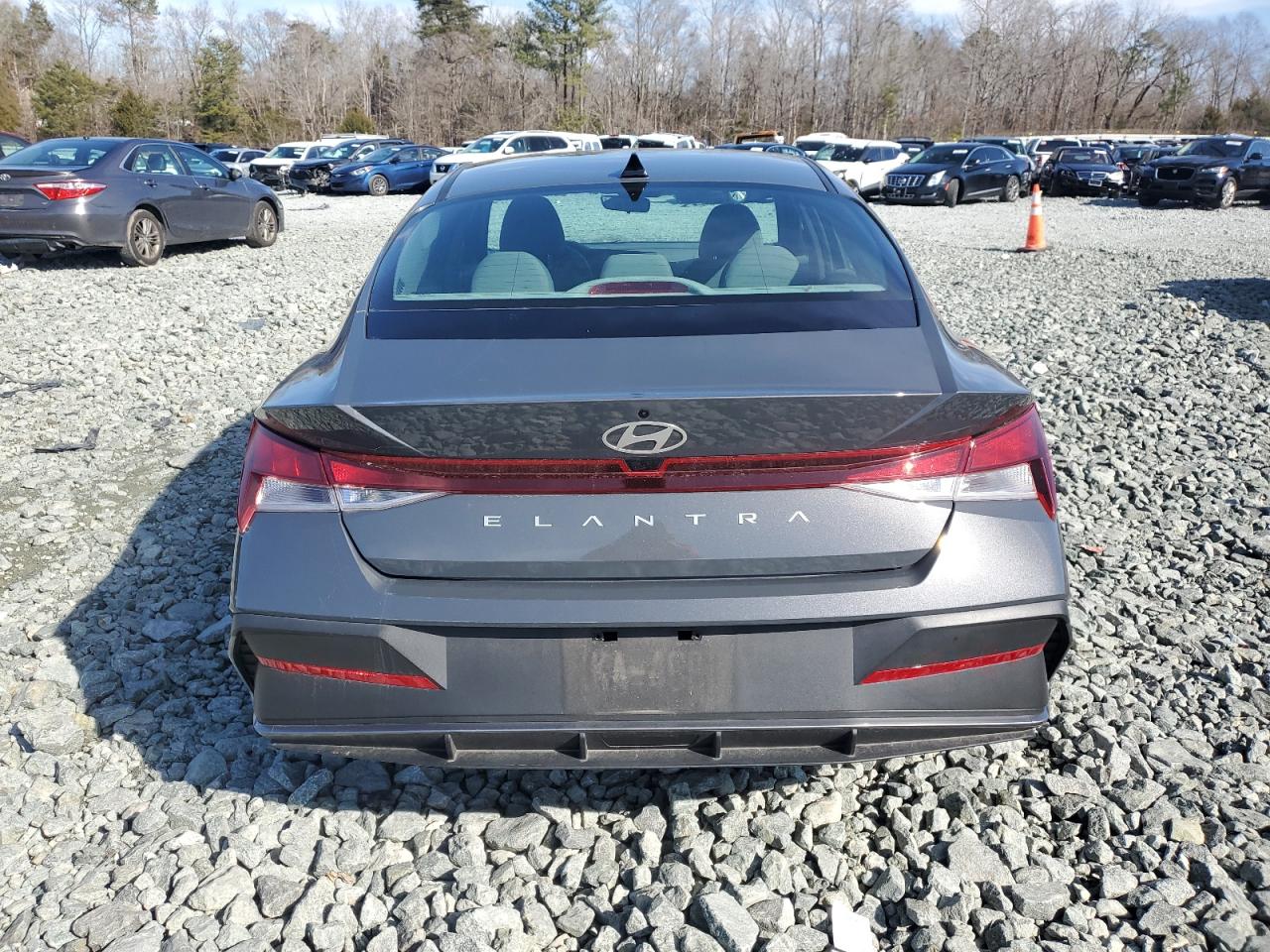 2024 Hyundai Elantra VIN KMHLL4DG7RU639187 Copart auction photo, front end / side damage thumbnail 6