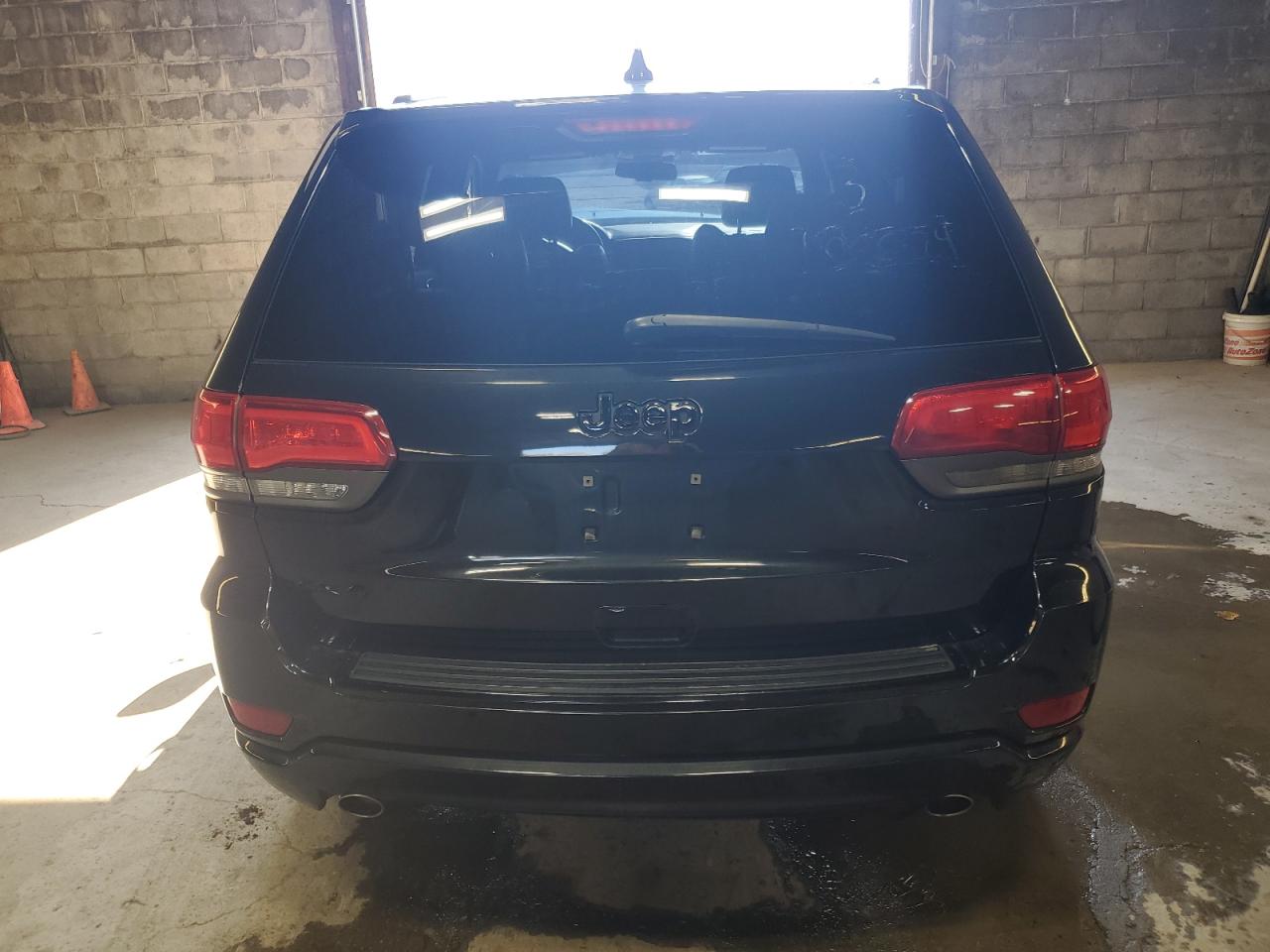 2015 Jeep Grand Cherokee VIN 1C4RJFAG7FC731549 Copart auction photo, all over damage thumbnail 6