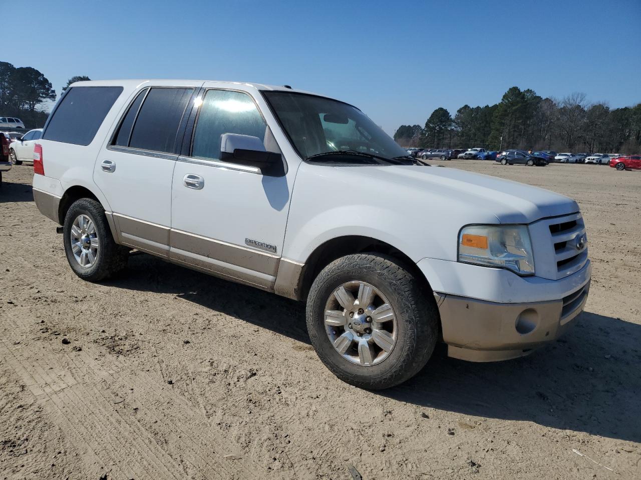 2011 Ford Expedition VIN 1FMJU1F56BEF25129 Copart auction photo, mechanical / minor dent/scratches damage thumbnail 4
