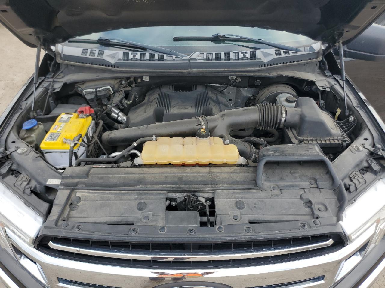 2019 Ford F-150 VIN 1FTEW1C48KKC40459 Copart auction photo, side / front end damage thumbnail 11