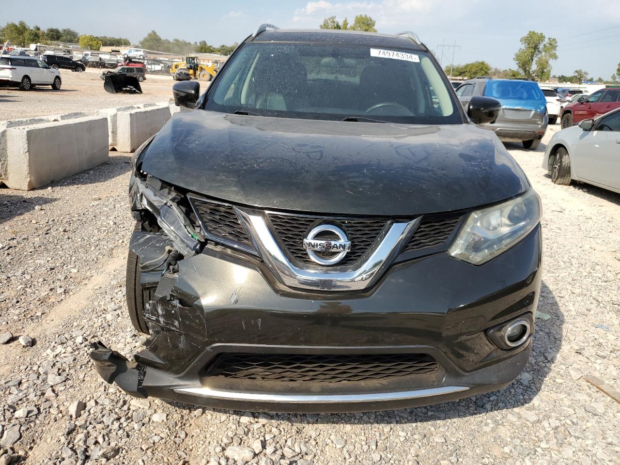 2016 Nissan Rogue VIN 5N1AT2MV7GC766079 Copart auction photo, front end / minor dent/scratches damage thumbnail 5