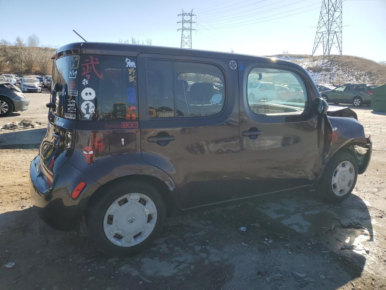 2011 Nissan Cube VIN JN8AZ2KR0BT209973 Copart auction photo, front end / side damage thumbnail 3