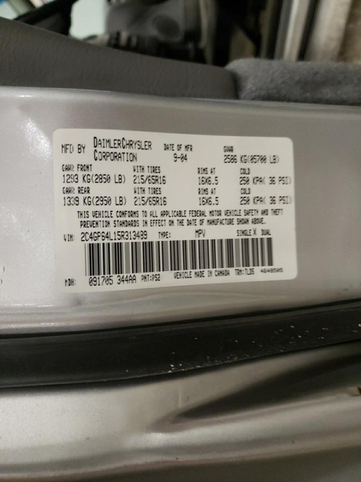 2005 Chrysler Town & Country VIN 2C4GP64L15R313489 Copart auction photo, front end damage thumbnail 15