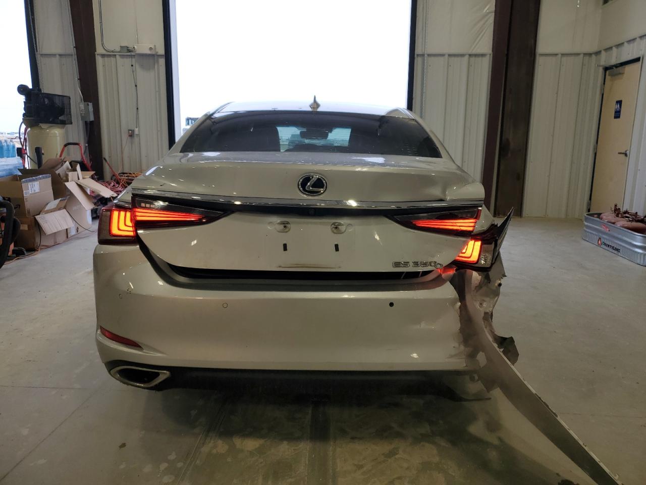 2019 Lexus ES VIN 58ABZ1B18KU021964 Copart auction photo, rear end / front end damage thumbnail 6