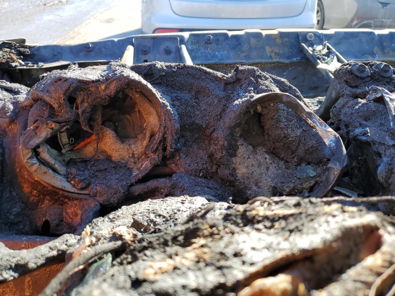 2011 Dodge Caravan VIN 2D4RN5DG9BR710197 Copart auction photo, burn damage thumbnail 9