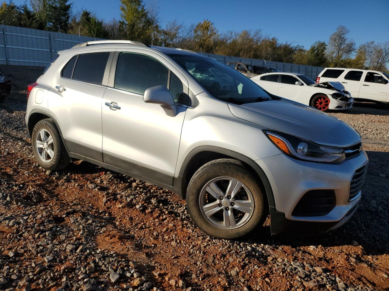 2019 Chevrolet Trax VIN KL7CJLSB5KB869725 Copart auction photo, rear end / minor dent/scratches damage thumbnail 4