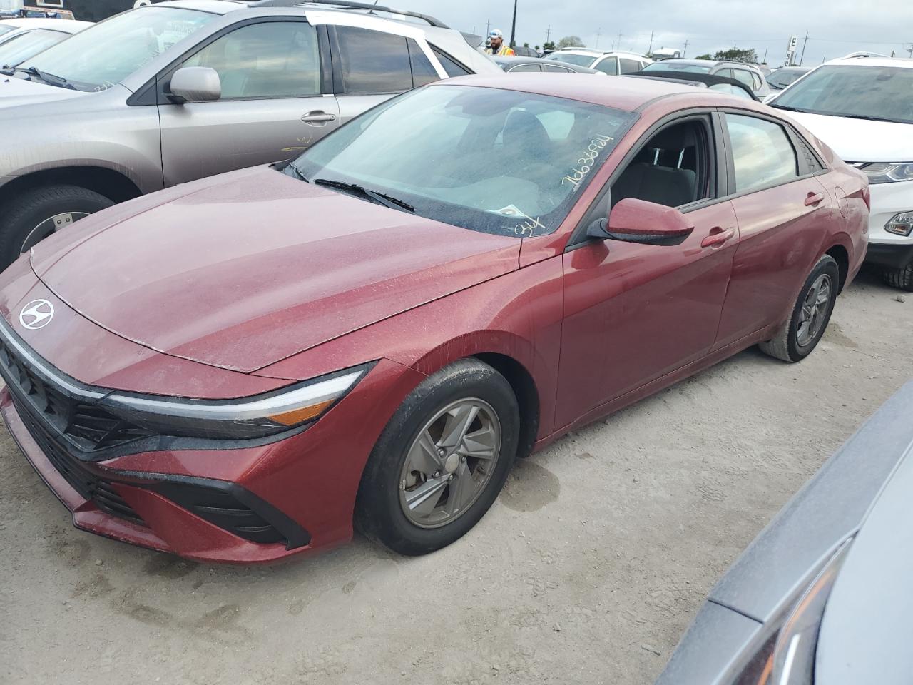 2024 Hyundai Elantra VIN KMHLL4DG5RU639091