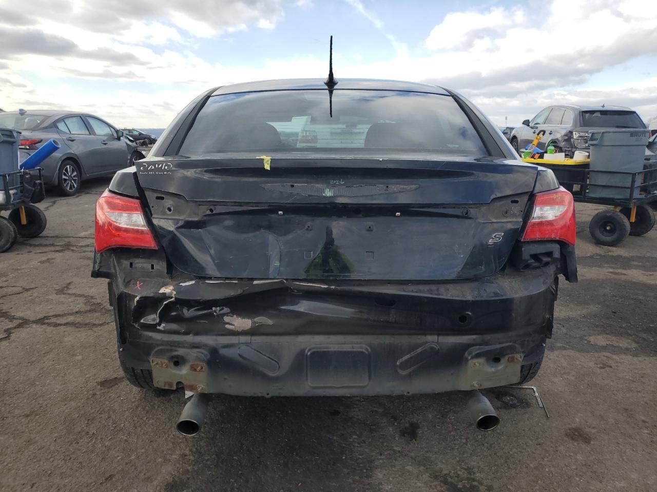 2013 Chrysler 200 VIN 1C3CCBBG9DN737723 Copart auction photo, rear end damage thumbnail 6