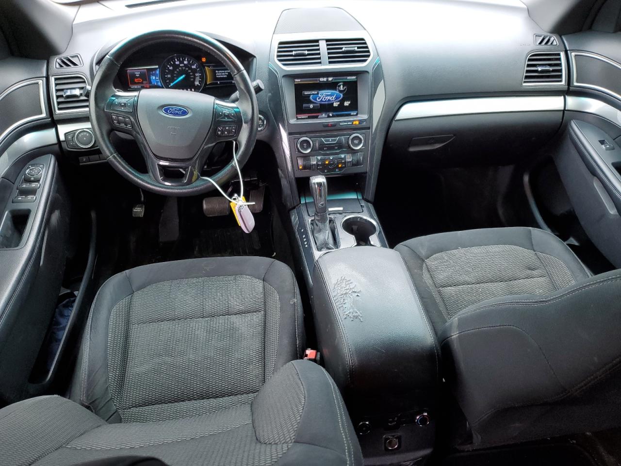 2016 Ford Explorer VIN 1FM5K7D82GGA25018 Copart auction photo, front end / minor dent/scratches damage thumbnail 8