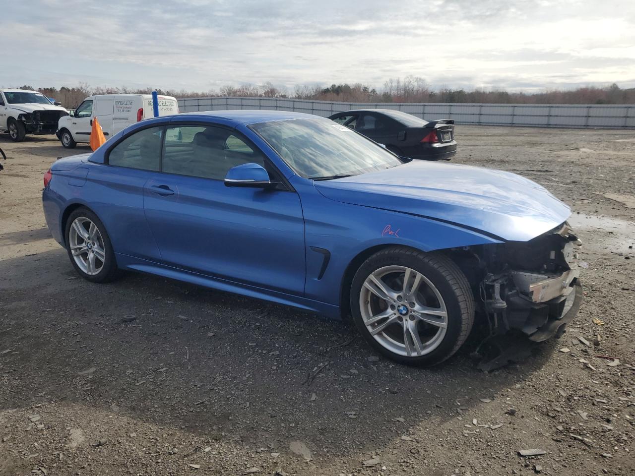 2015 BMW 4er VIN WBA3V5C55FP753491 Copart auction photo, front end / minor dent/scratches damage thumbnail 4