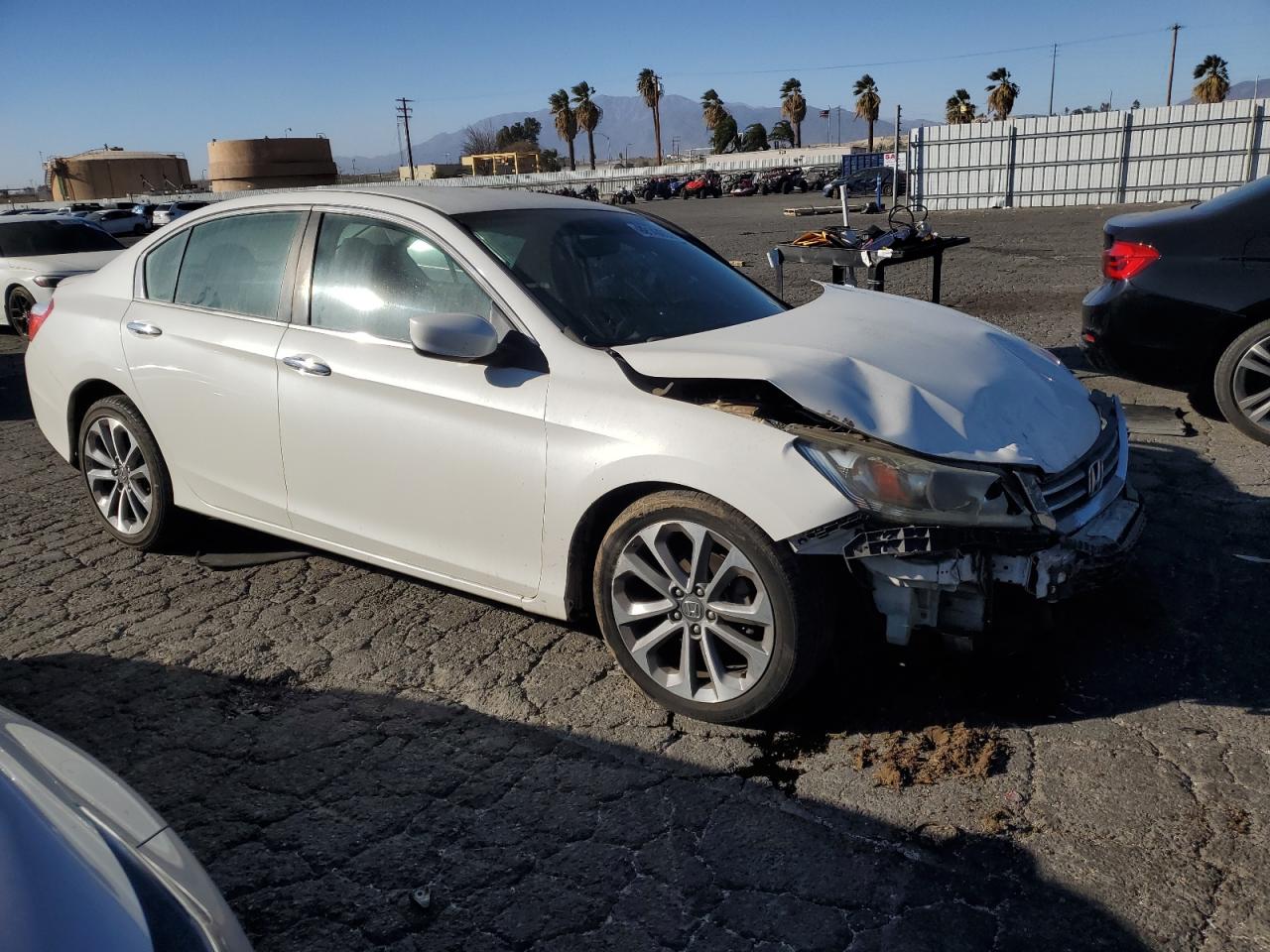 2014 Honda Accord VIN 1HGCR2F58EA084704 Copart auction photo, front end / side damage thumbnail 4