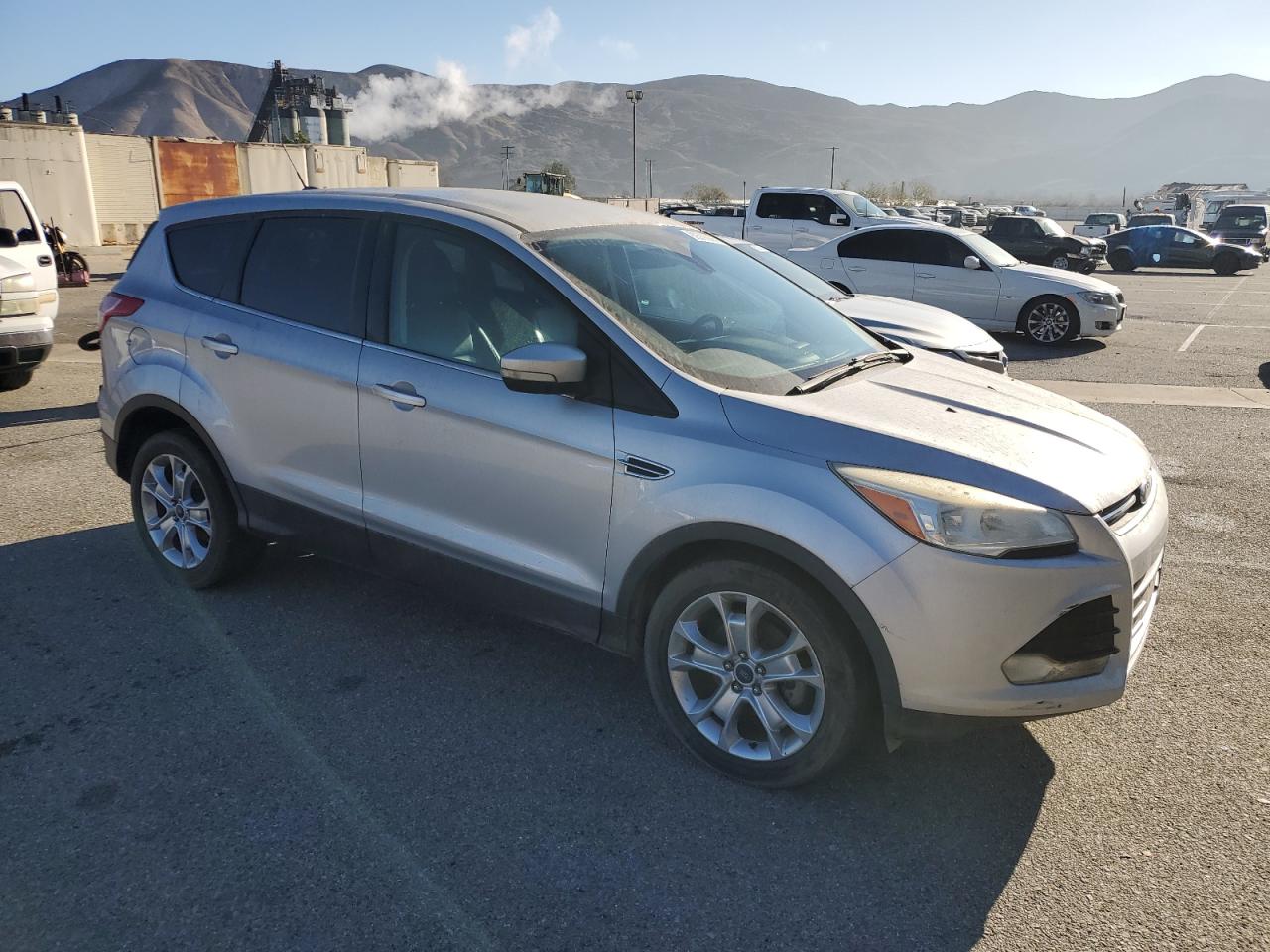 2013 Ford Escape VIN 1FMCU0HX1DUB99153 Copart auction photo, side / front end damage thumbnail 4
