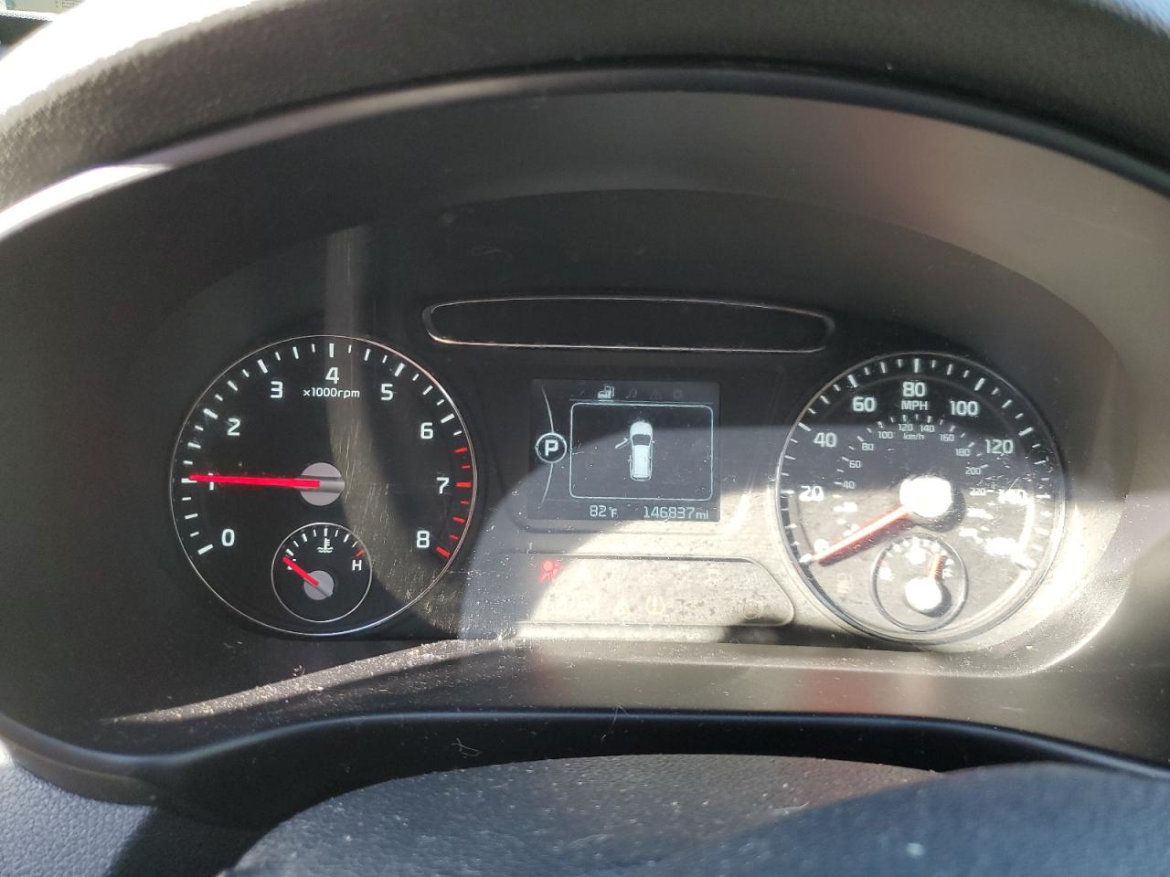 2017 KIA Sorento VIN 5XYPGDA32HG215847 Copart auction photo, all over damage thumbnail 9