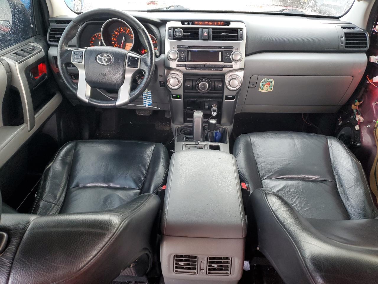 2011 Toyota 4Runner VIN JTEBU5JR1B5063875 Copart auction photo, front end / side damage thumbnail 8