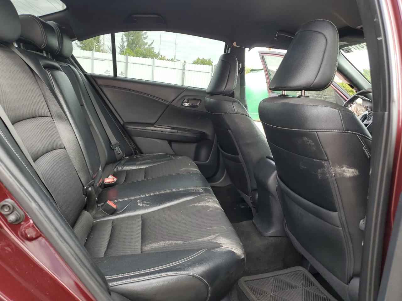 2016 Honda Accord VIN 1HGCR2F56GA202882 Copart auction photo, all over damage thumbnail 11