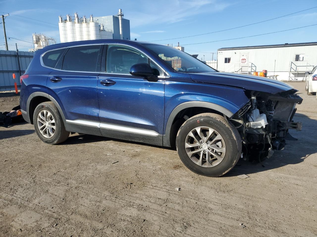 2020 Hyundai Santa Fe VIN 5NMS3CAD0LH170673 Copart auction photo, front end / minor dent/scratches damage thumbnail 4