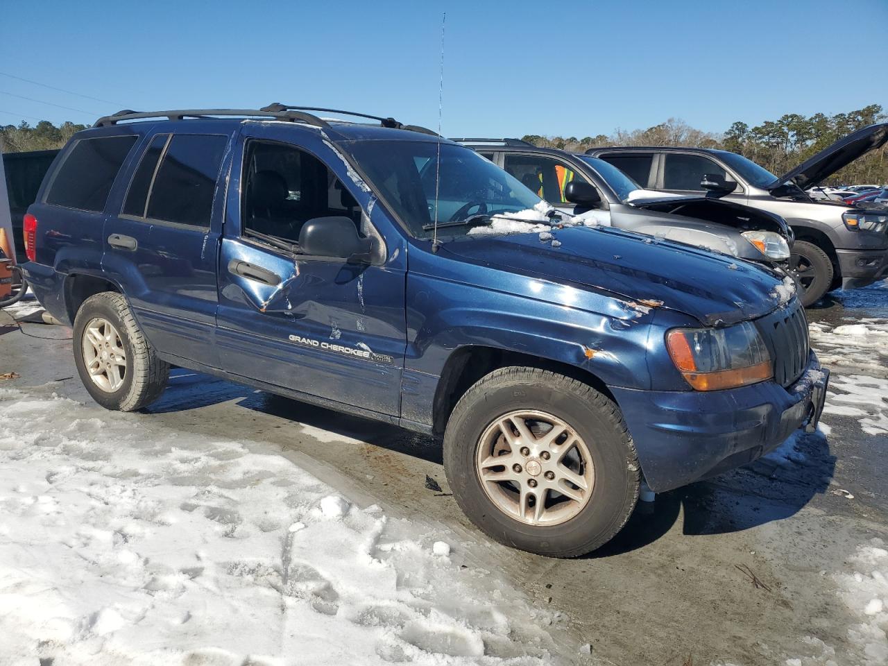 2004 Jeep Grand Cherokee VIN 1J4GW48S94C353538 Copart auction photo, side damage thumbnail 4