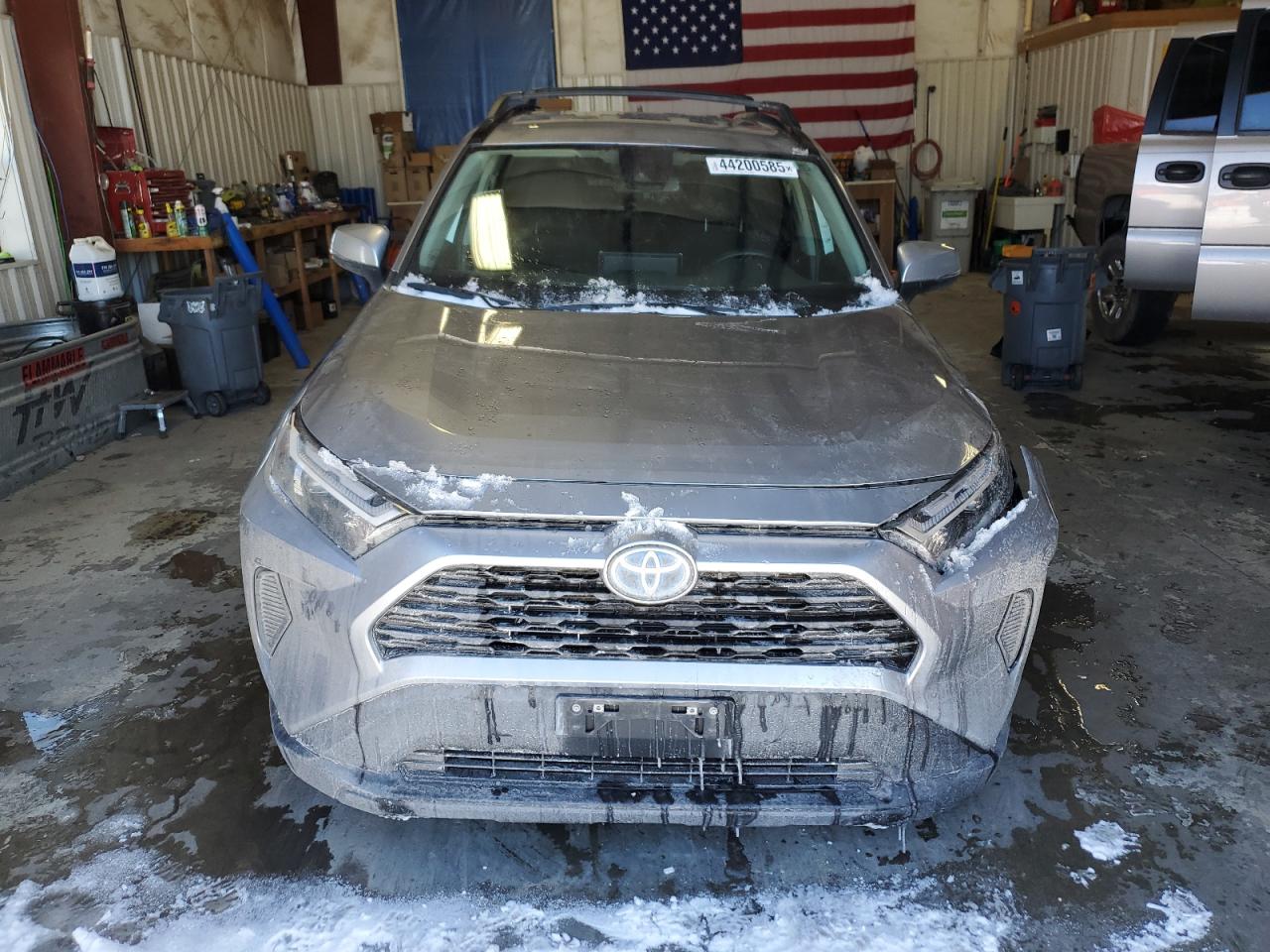 2023 Toyota RAV 4 VIN JTMMWRFV1PD184987 Copart auction photo, front end / side damage thumbnail 5