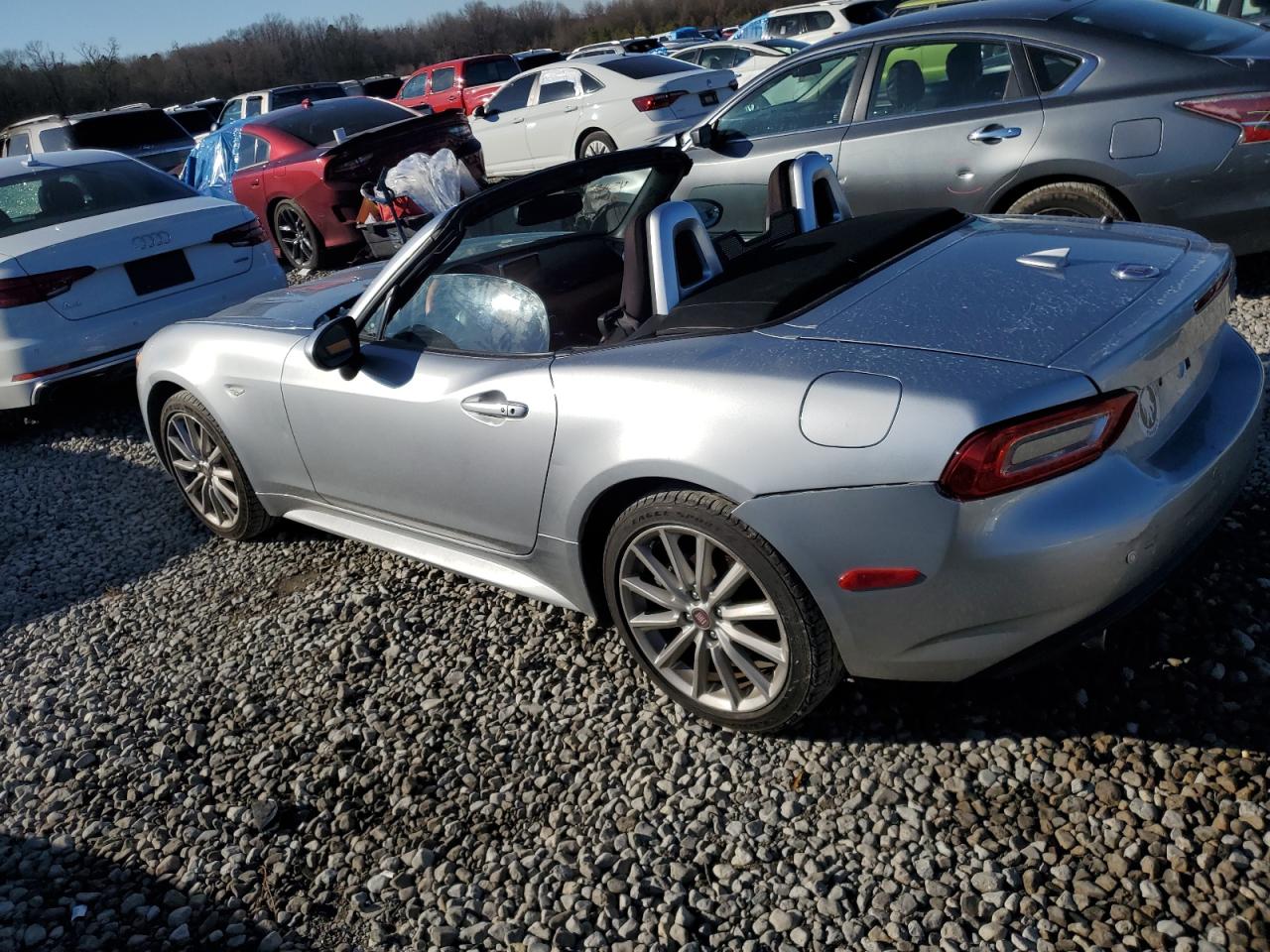2020 Fiat 124 Spider VIN JC1NFAEKXL0145746 Copart auction photo, all over / minor dent/scratches damage thumbnail 2