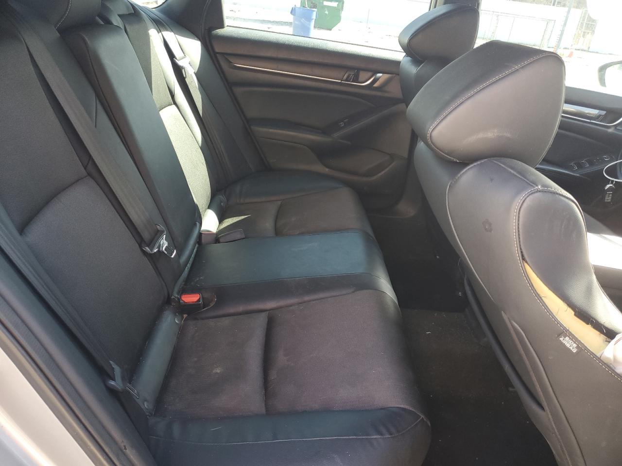 2018 Honda Accord VIN 1HGCV2F38JA038004 Copart auction photo, minor dent/scratches damage thumbnail 11