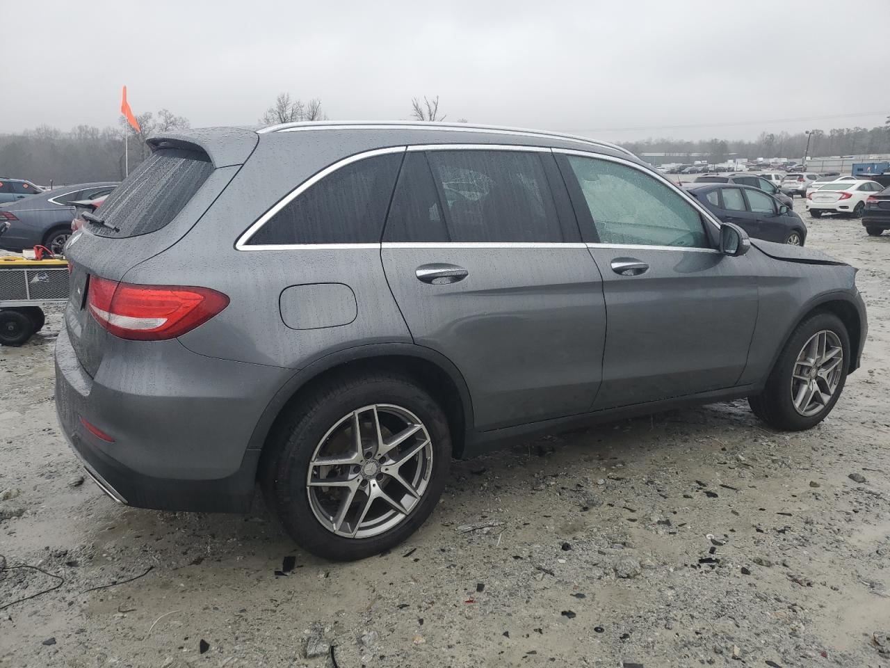 2016 Mercedes-Benz GLC VIN WDC0G4JB9GF076384 Copart auction photo, front end damage thumbnail 3