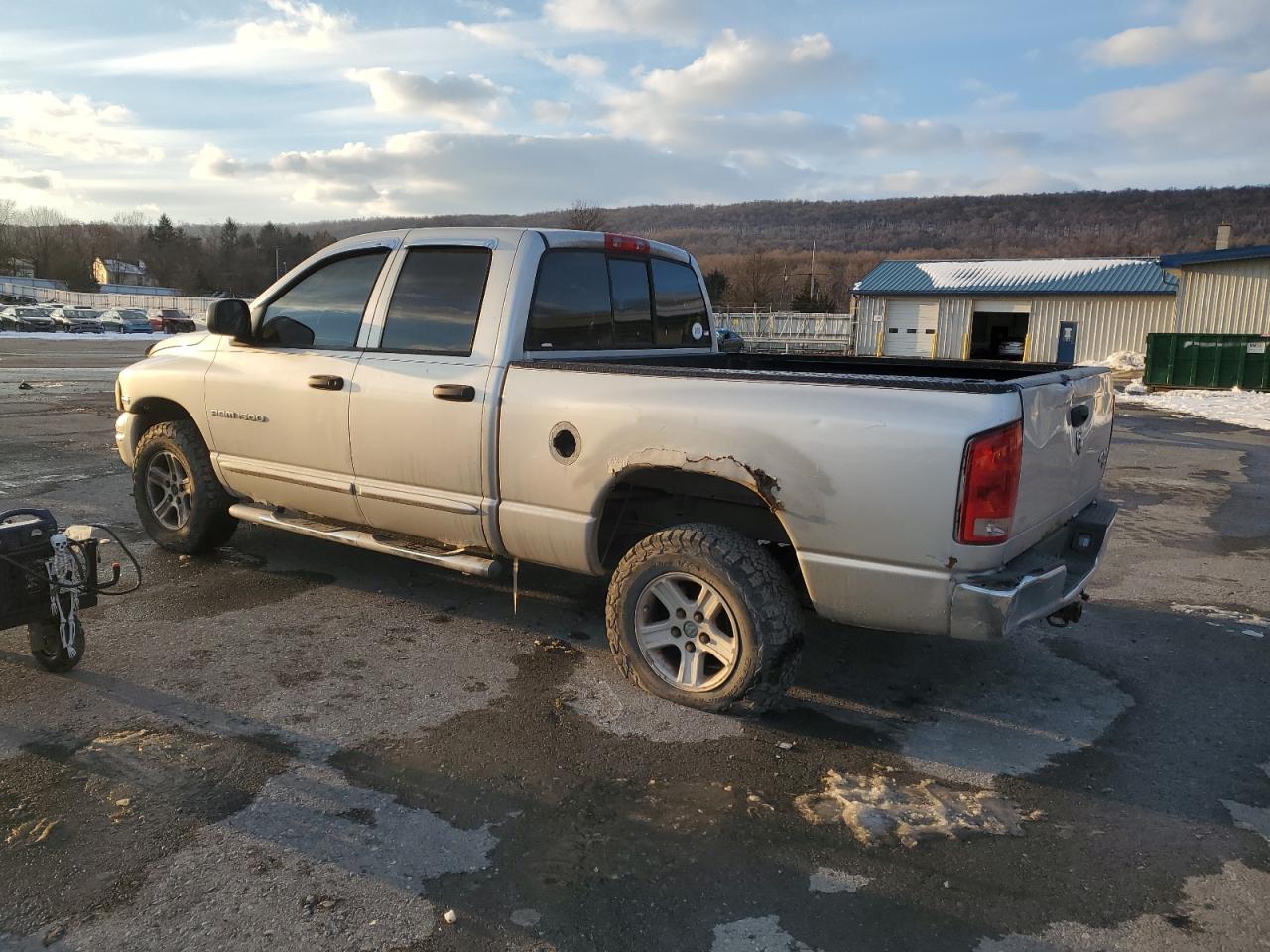 2005 Dodge RAM VIN 1D7HU18DX5S359152 Copart auction photo, side / rear end damage thumbnail 2