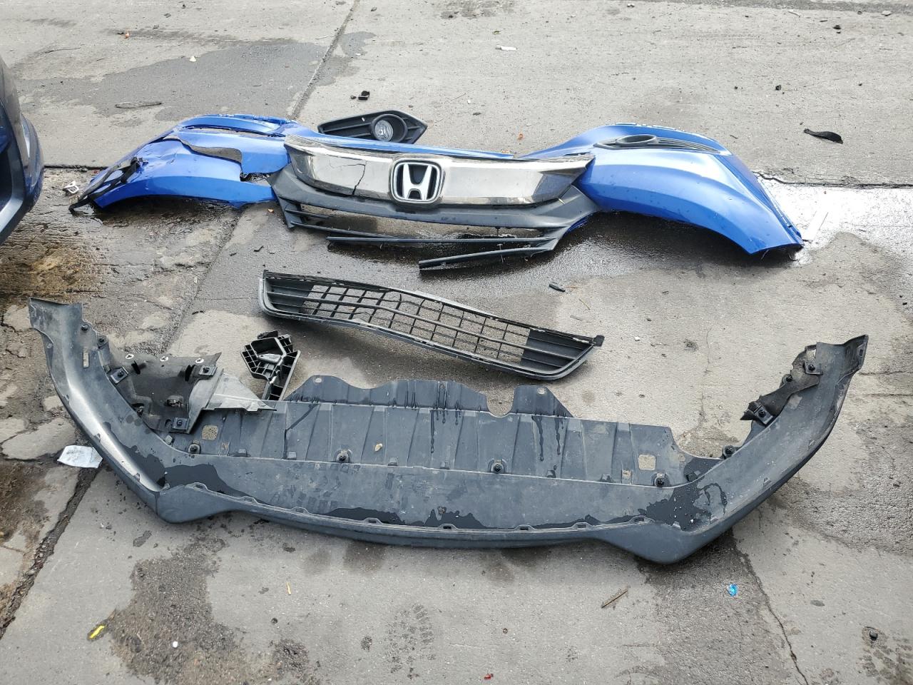 2022 Honda HR-V VIN 3CZRU6H77NM756262 Copart auction photo, front end damage thumbnail 13