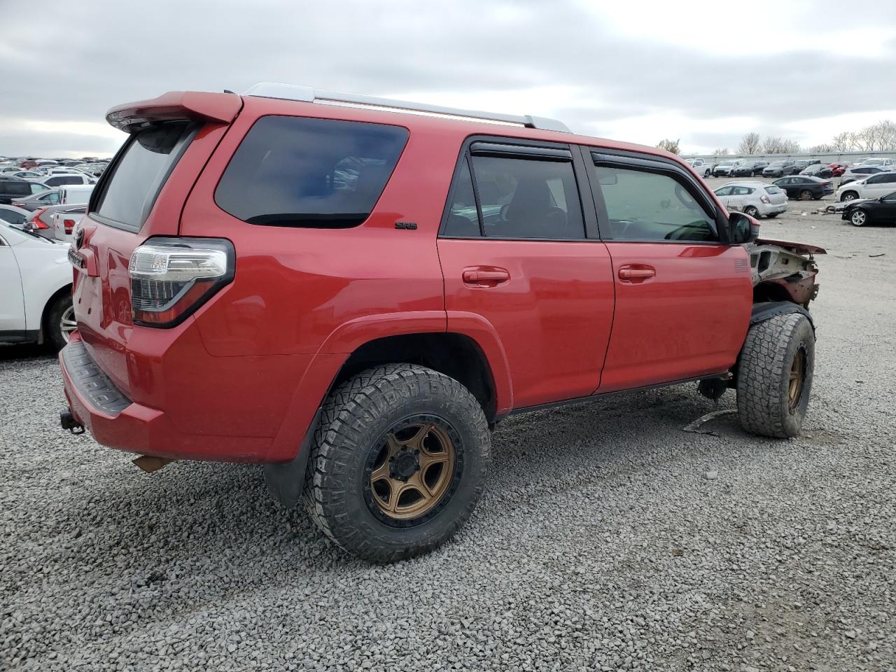 2015 Toyota 4Runner VIN JTEBU5JR3F5244045 Copart auction photo, front end damage thumbnail 3