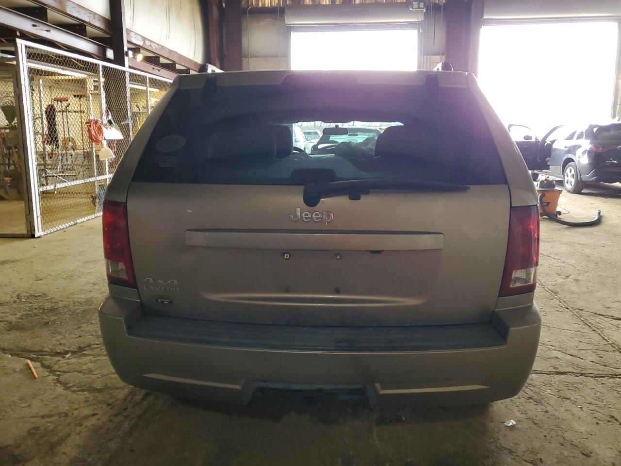 2006 Jeep Grand Cherokee VIN 1J4GR48K56C316870 Copart auction photo, front end damage thumbnail 6