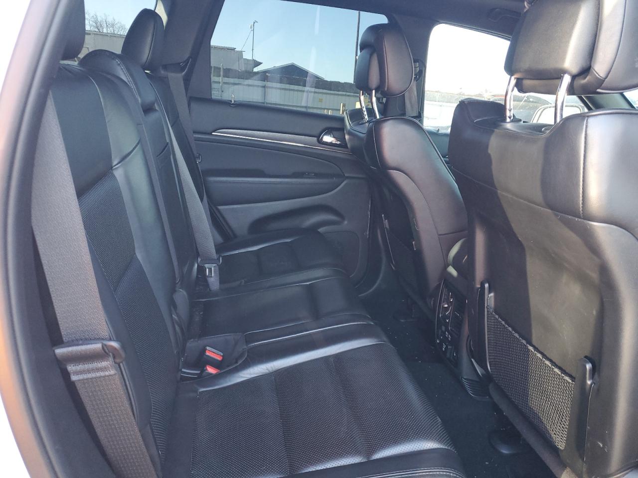 2020 Jeep Grand Cherokee VIN 1C4RJFCG5LC180028 Copart auction photo, undercarriage damage thumbnail 11
