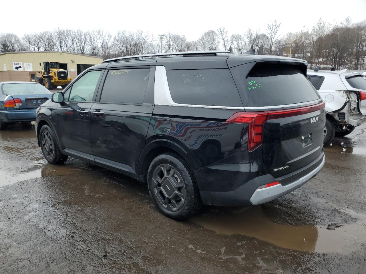 2025 KIA Carnival VIN KNDNC5KA9S6029416 Copart auction photo, side / minor dent/scratches damage thumbnail 2