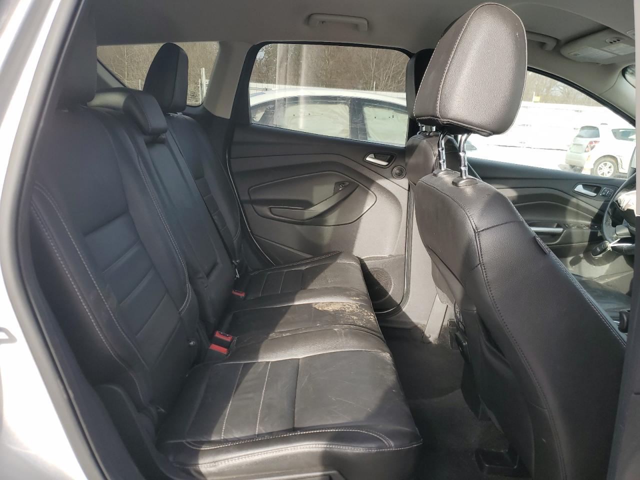 2015 Ford Escape VIN 1FMCU0JX7FUB92415 Copart auction photo, front end / side damage thumbnail 11