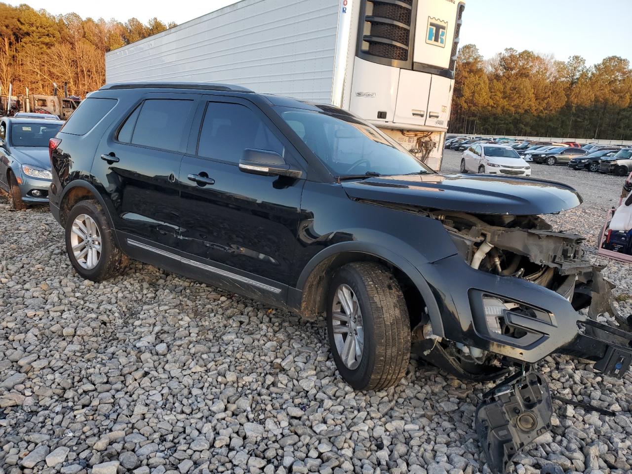 2017 Ford Explorer VIN 1FM5K7D8XHGD10101 Copart auction photo, all over damage thumbnail 4