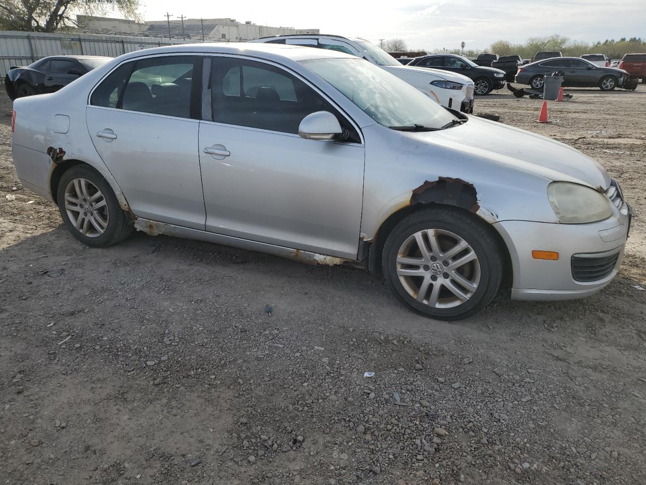 2006 Volkswagen Jetta VIN 3VWDT71KX6M028862 Copart auction photo, mechanical / all over damage thumbnail 4