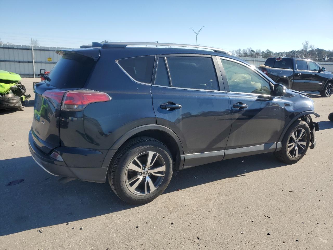 2018 Toyota RAV 4 VIN JTMWFREV2JJ746740 Copart auction photo, front end damage thumbnail 3