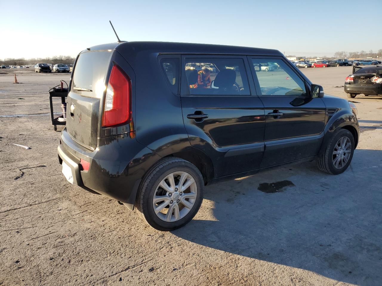 2013 KIA Soul VIN KNDJT2A63D7564524 Copart auction photo, front end damage thumbnail 3